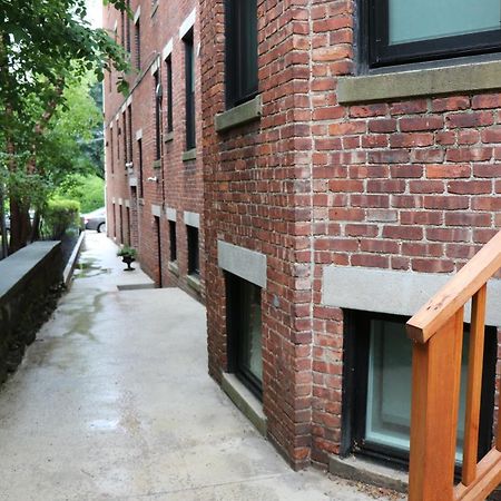 A Stylish Stay With A King Bed And Heated Floors #27 Brookline Kültér fotó