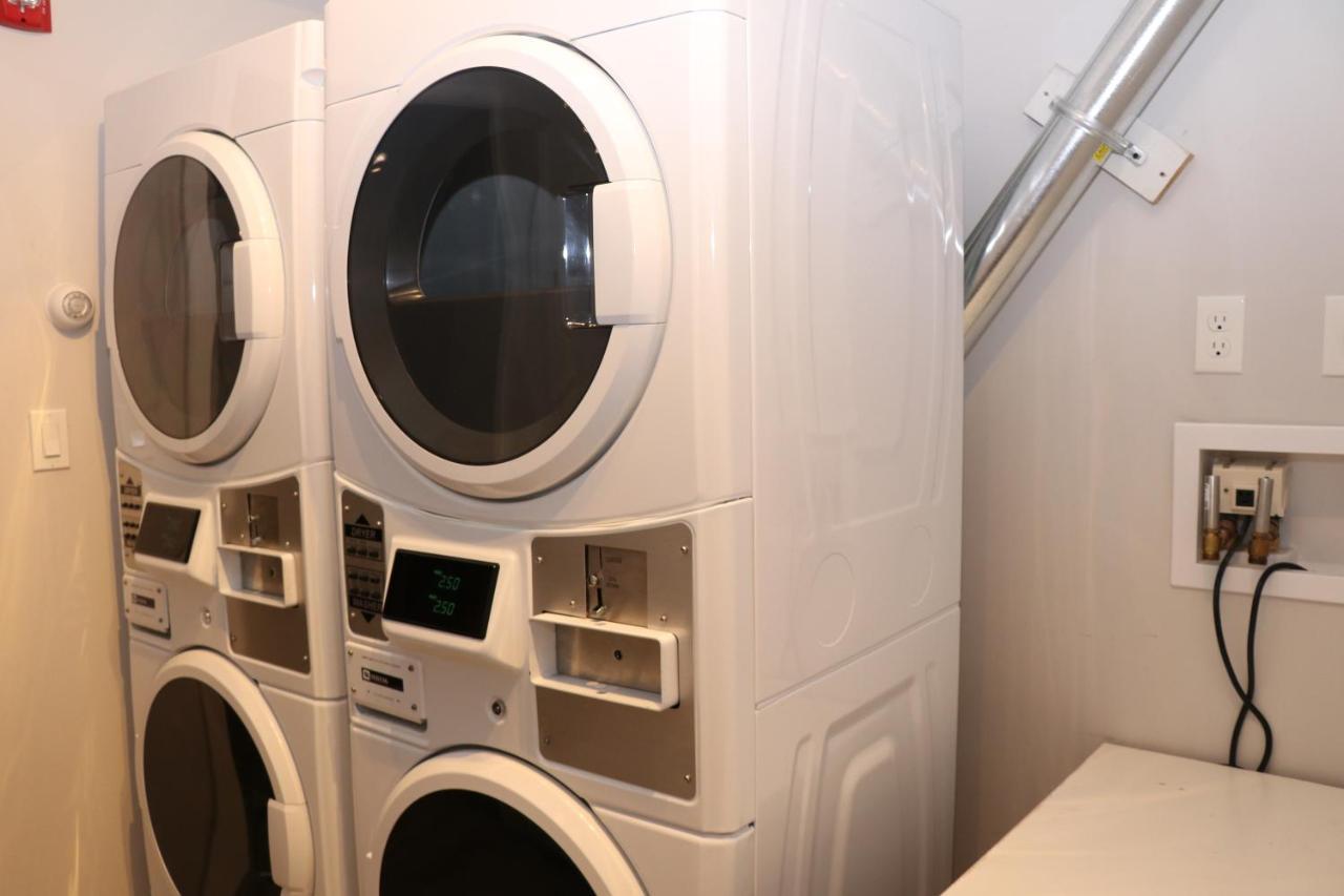A Stylish Stay With A King Bed And Heated Floors #27 Brookline Kültér fotó